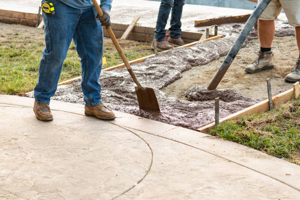 Best Concrete Driveway Installation in Albion, IL